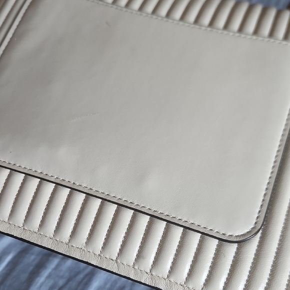 COACH Parker Top Handle Bag With Quilting - Picture 3 of 7